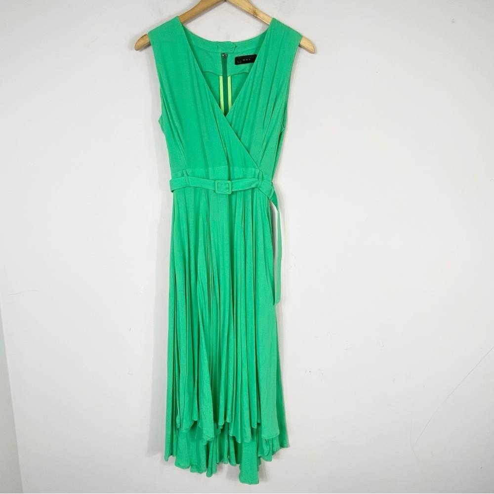 BGL Midi Sleeveless Dress Green